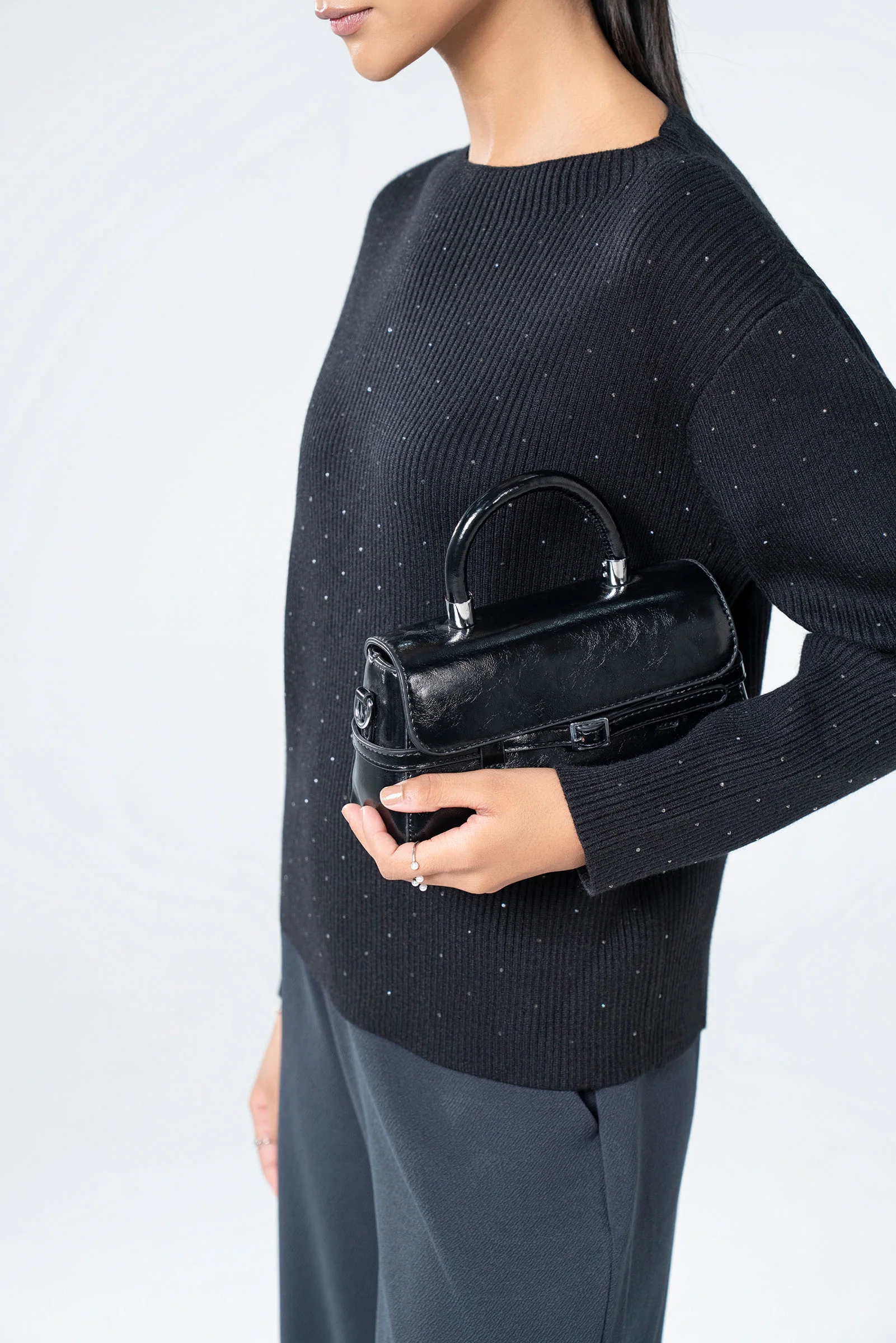 Elongated Trapeze Bag - Image 3