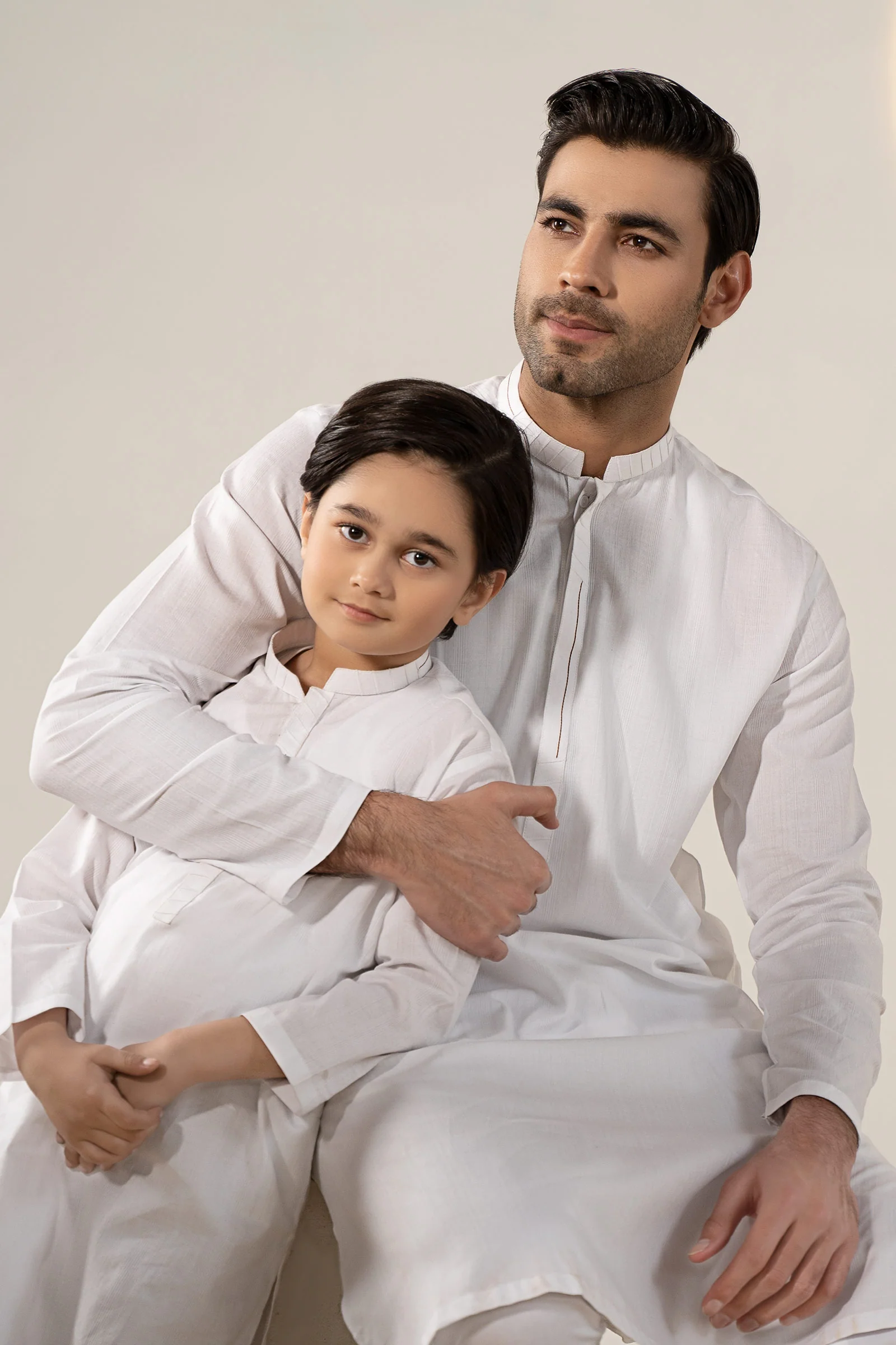 Self Dobby Kurta - Image 3