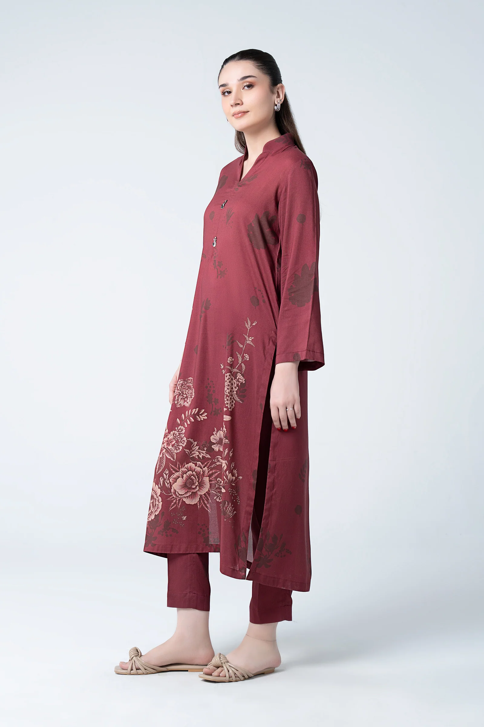 2 Pc Printed Slub Khaddar Suit - Image 4