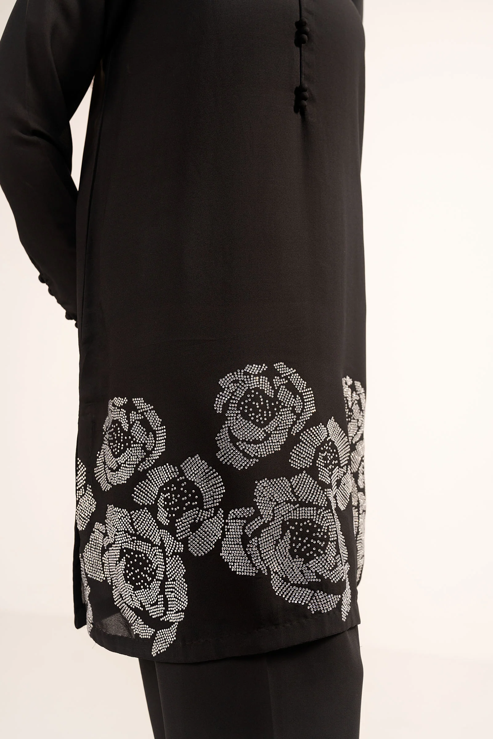 3 Pc Embellished Raw Silk Suit - Image 5