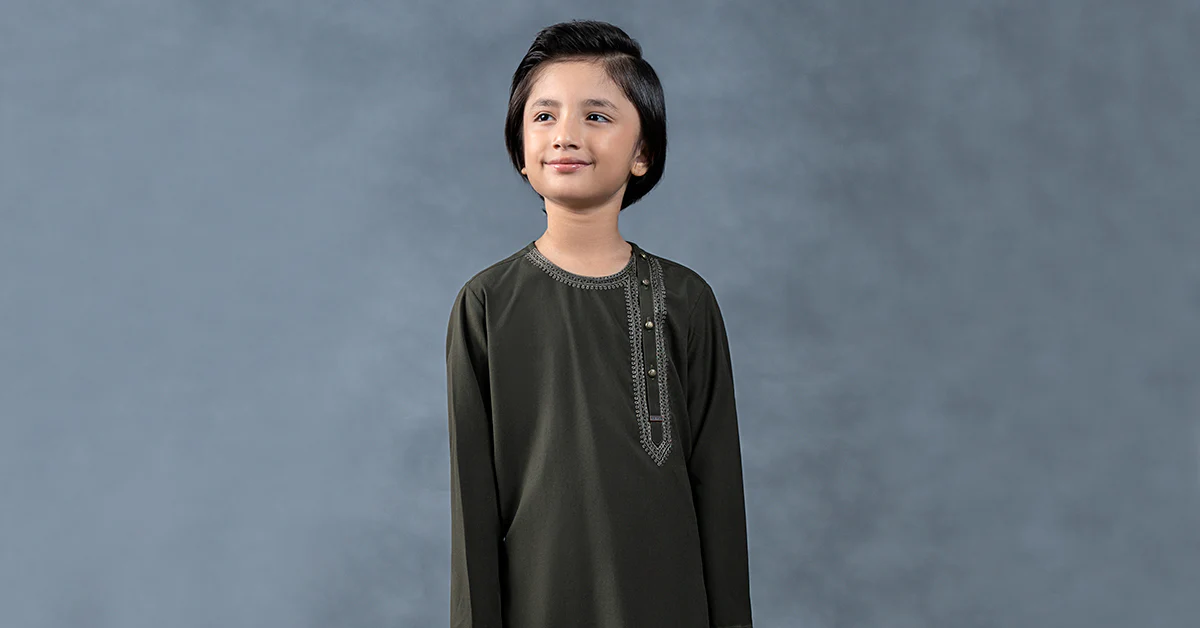 Embroidered Blended Kurta - Image 7