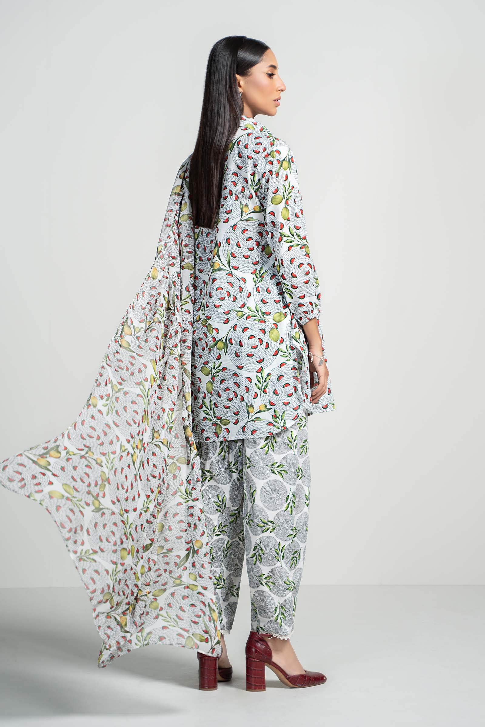 3 Piece Printed Lawn Suit - Image 5