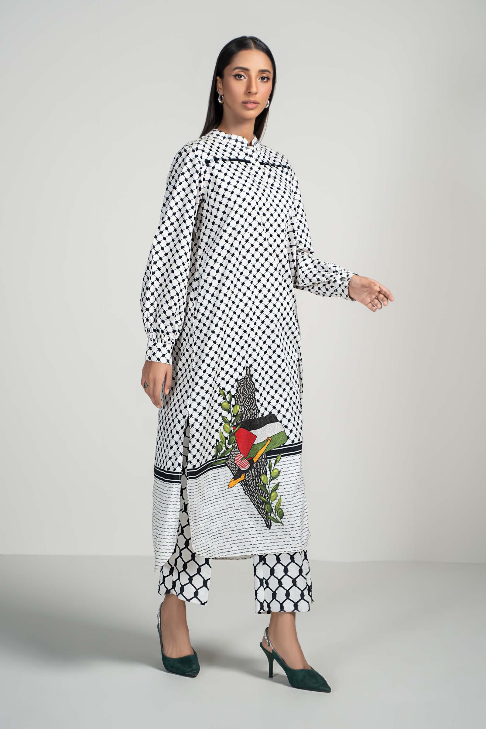 2 Piece Printed Lawn Suit - Image 4