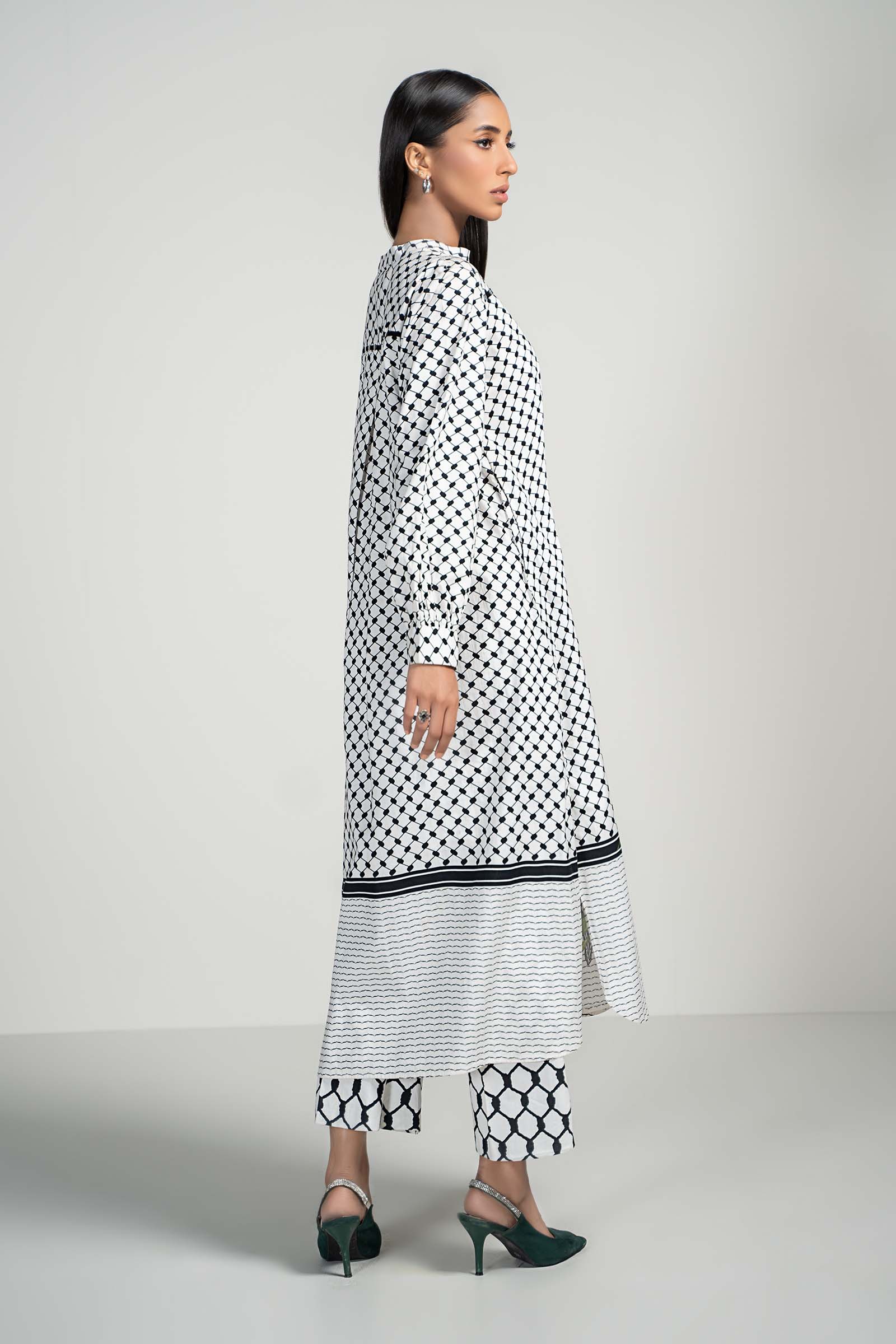 2 Piece Printed Lawn Suit - Image 5