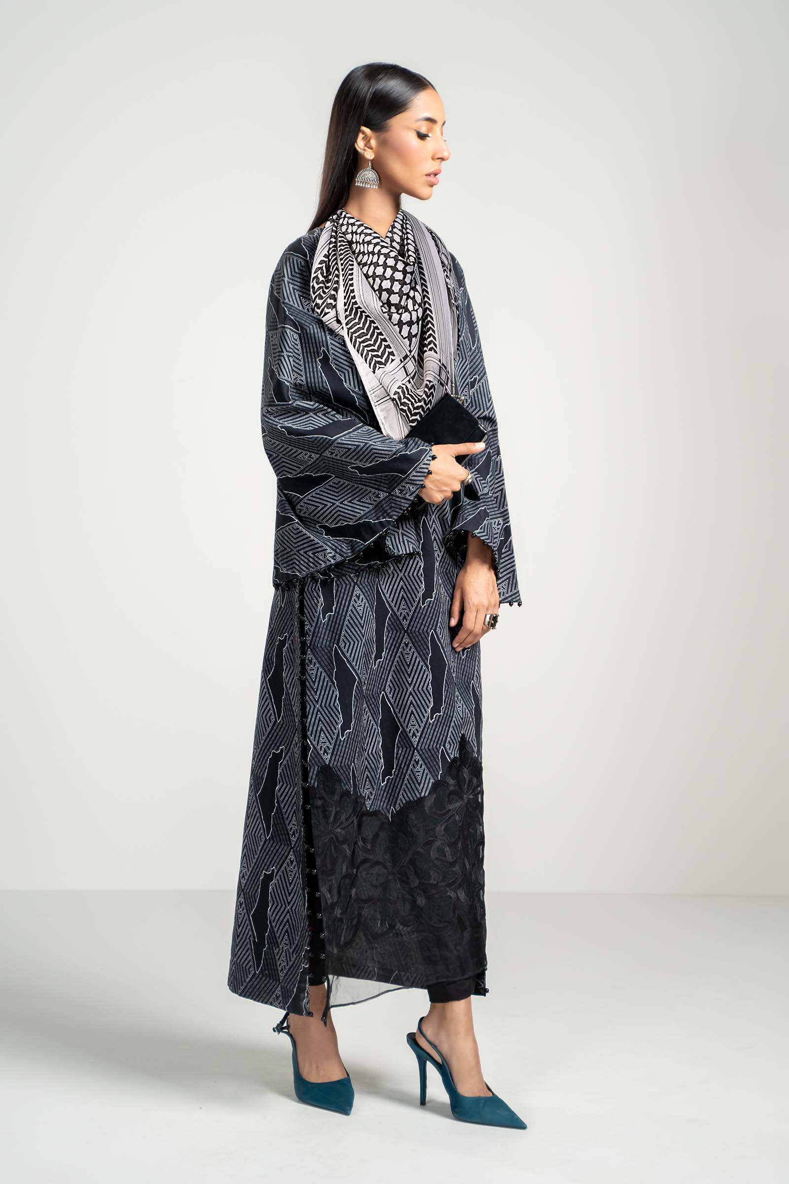 3 Piece Printed Lawn Suit - Image 5