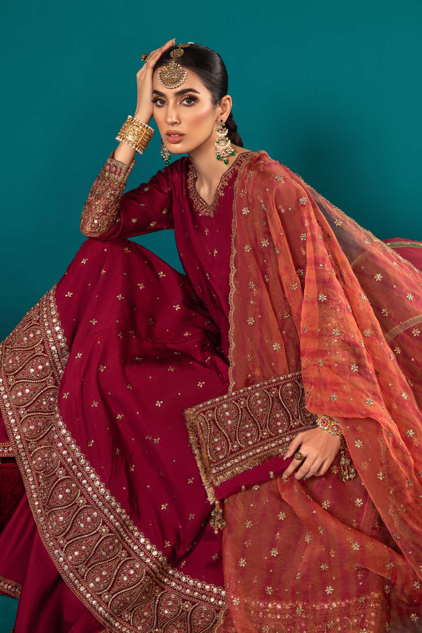 3 Piece Embroidered Suit - Image 4