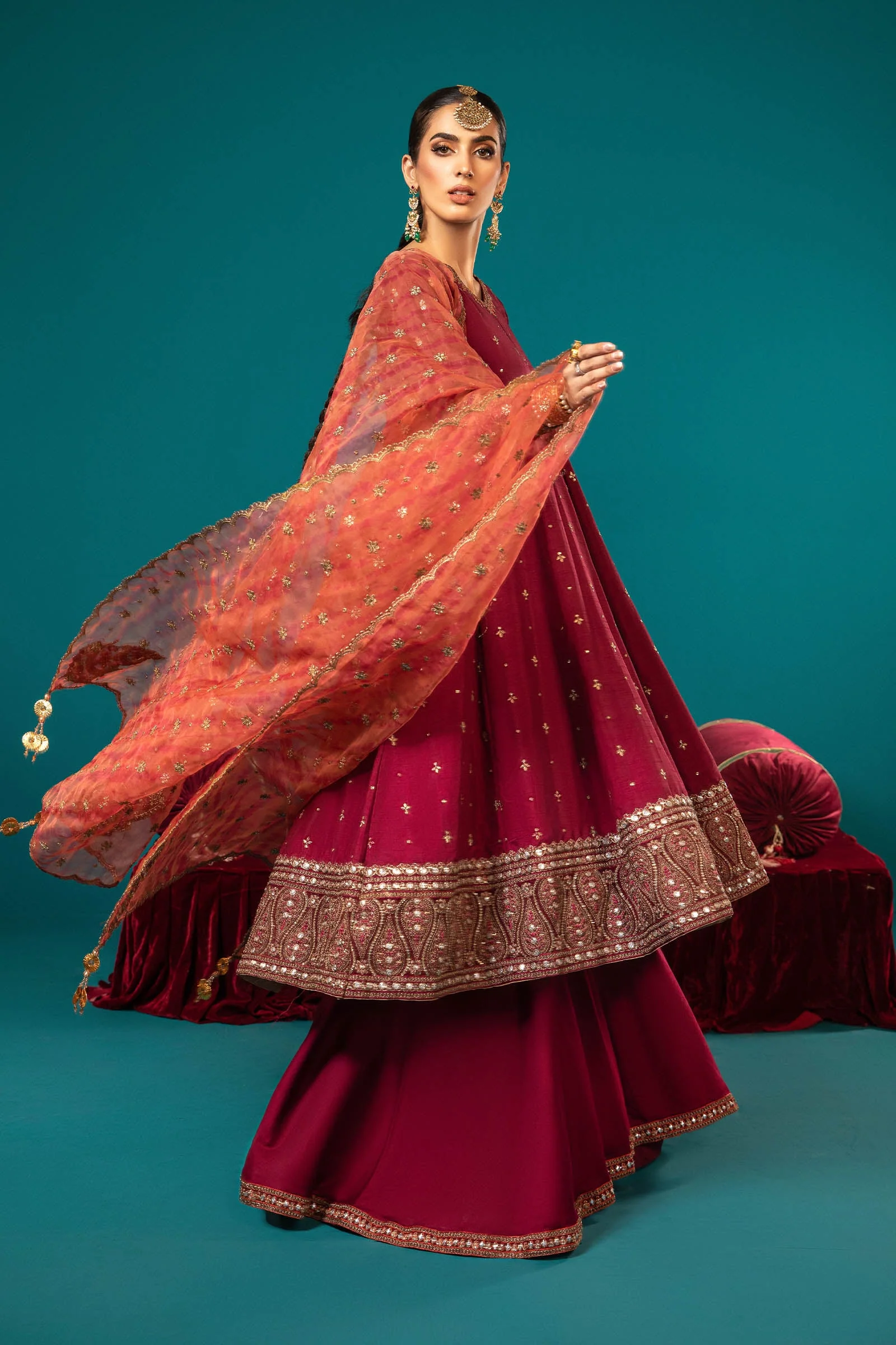 3 Piece Embroidered Suit - Image 8